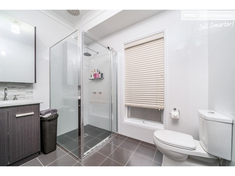 72 Messenger Avenue, Boorooma NSW 2650