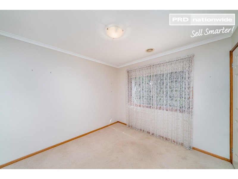 104 Kaloona Drive, Bourkelands NSW 2650