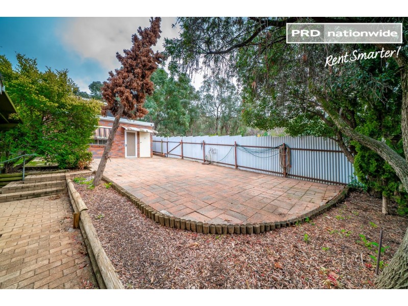 2 Wilks Avenue, Kooringal NSW 2650