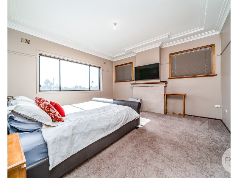 143 Hampden Avenue, North Wagga Wagga NSW 2650