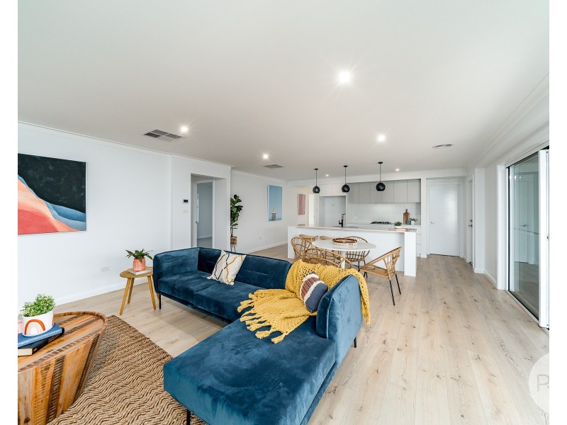 13 Wiveon Street, Gobbagombalin NSW 2650