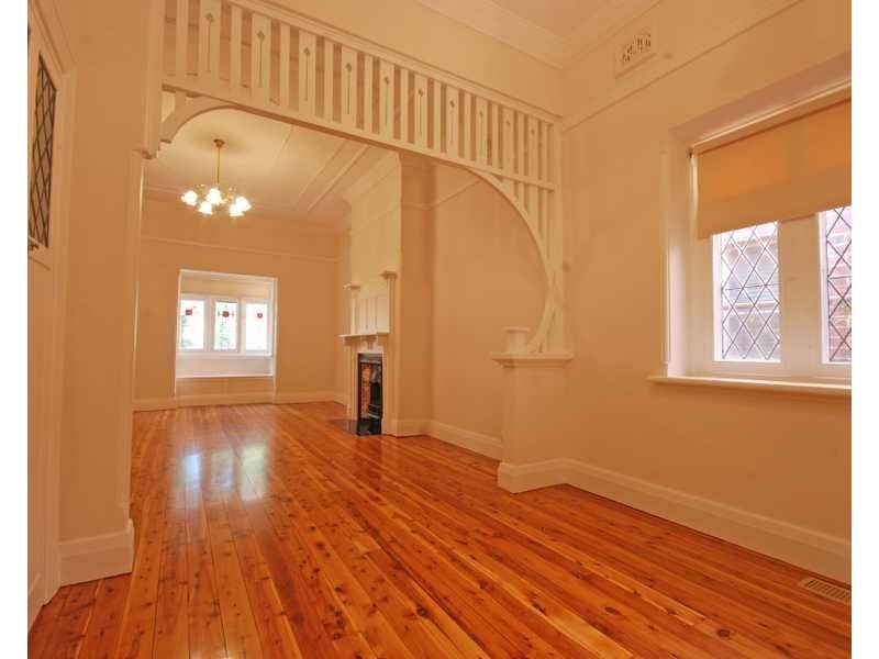 90 Peter Street, Wagga Wagga NSW 2650