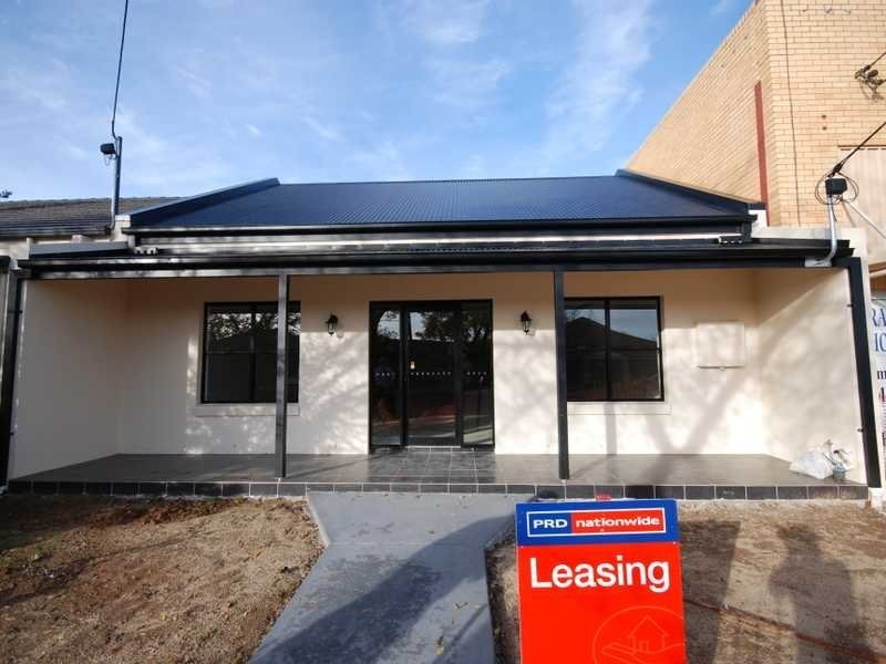 33 Blake Street, Wagga Wagga NSW 2650