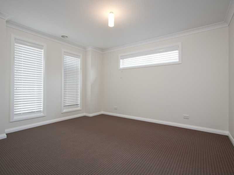 9B John Street, Kooringal NSW 2650
