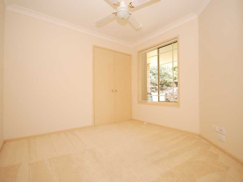 9B Stellway Close, Kooringal NSW 2650