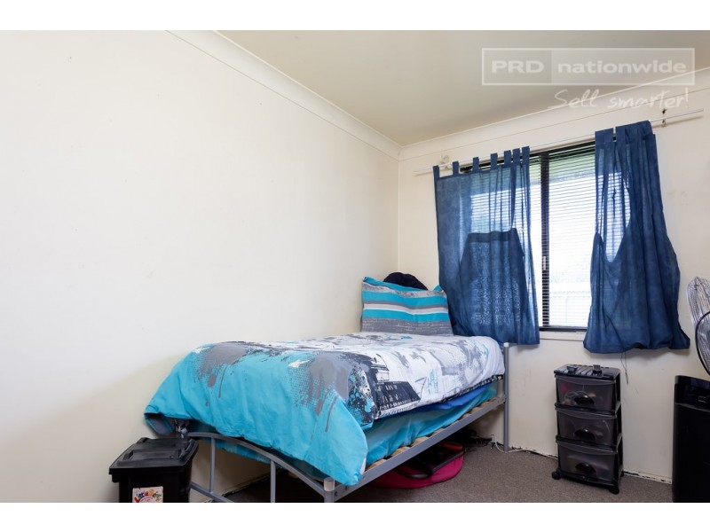 36 Maple Road, Lake Albert NSW 2650