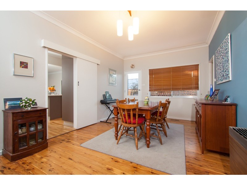 58 Nixon Crescent, Tolland NSW 2650