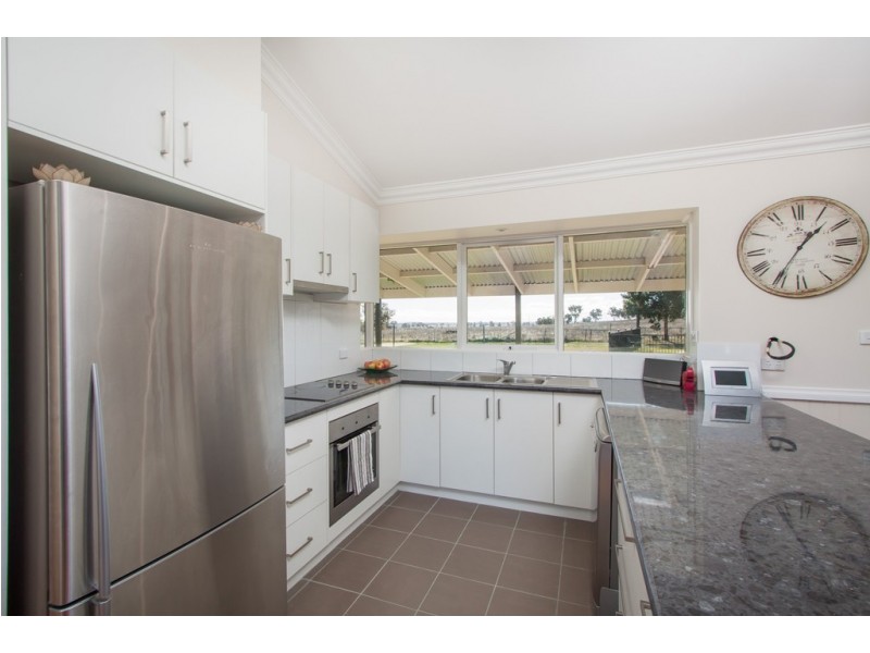 . “Bungaree” Rannock Road, Coolamon NSW 2701