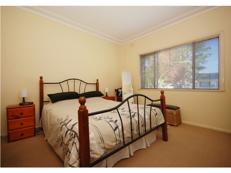 3 Berala Street, Kooringal NSW 2650