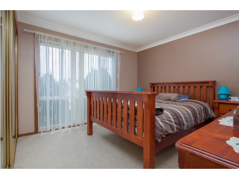 11 Otama Street, Glenfield Park NSW 2650