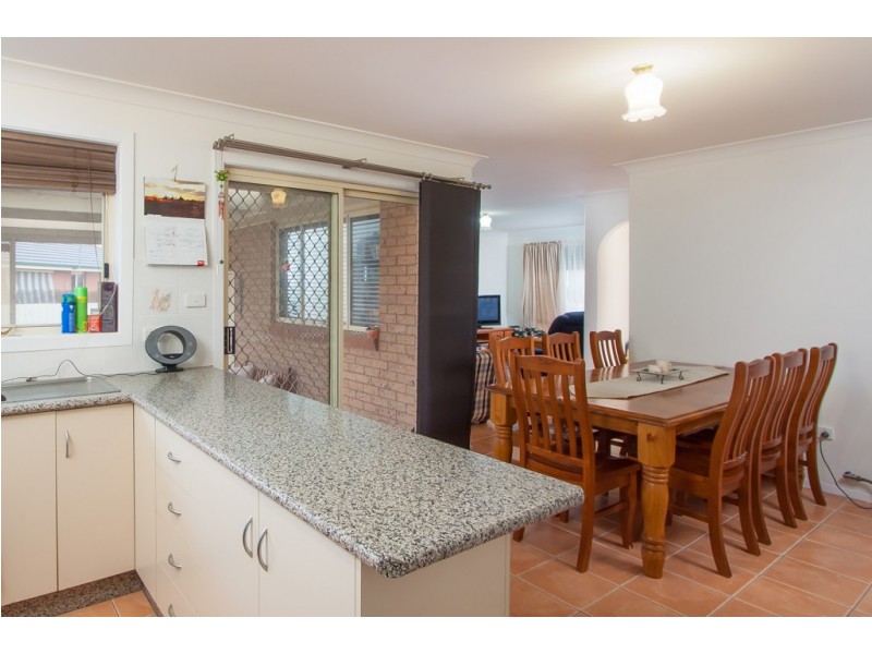 11 Otama Street, Glenfield Park NSW 2650