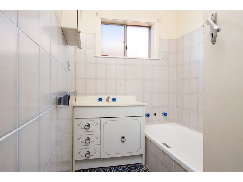 218 Bourke Street, Tolland NSW 2650