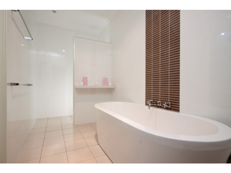 1 Hakea Drive, Coolamon NSW 2701
