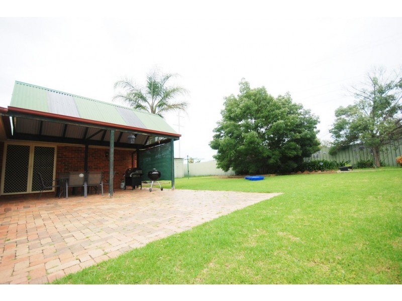 9 Malebo Place, Tatton NSW 2650