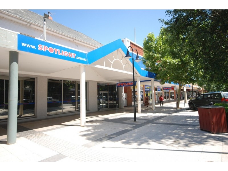 222 Baylis Street, Wagga Wagga NSW 2650