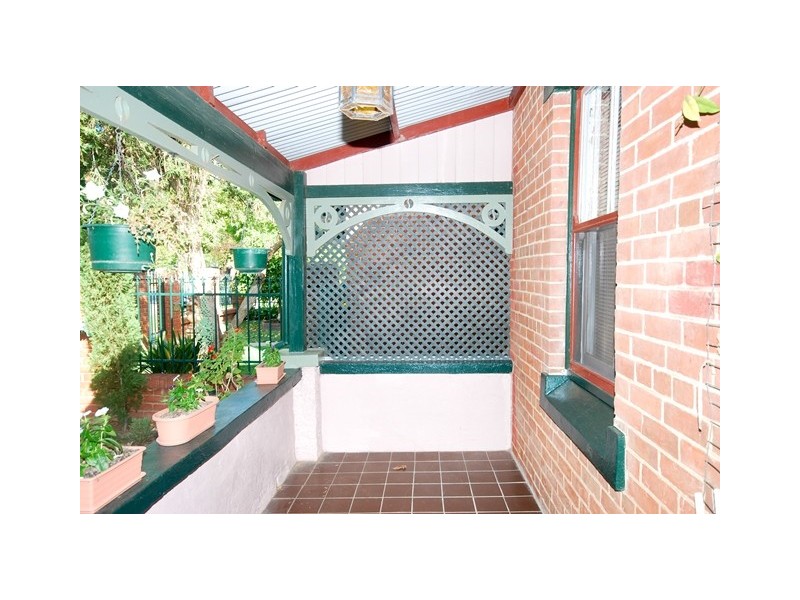 20 McKinnon Street, Wagga Wagga NSW 2650