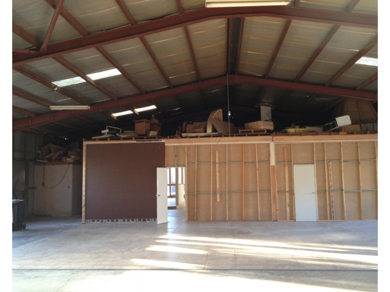 258 Hammond Avenue, Wagga Wagga NSW 2650