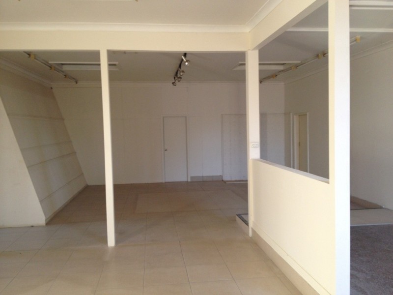 258 Hammond Avenue, Wagga Wagga NSW 2650