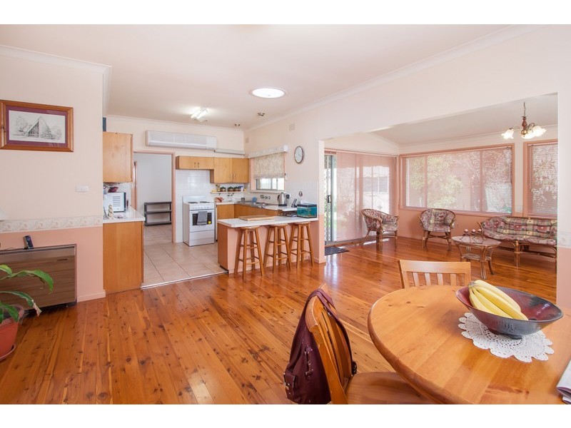 50 Walteela Avenue, Mount Austin NSW 2650