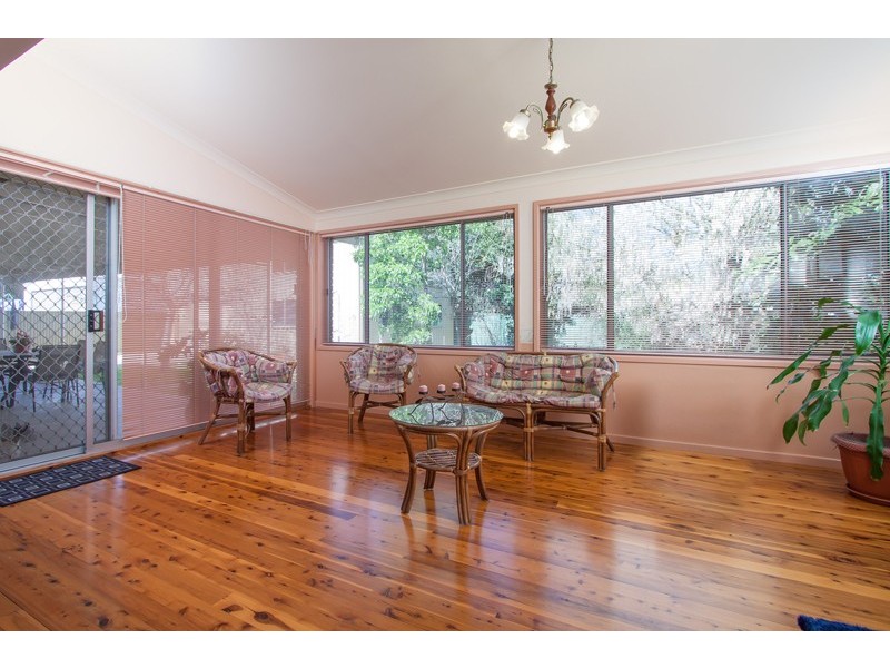 50 Walteela Avenue, Mount Austin NSW 2650