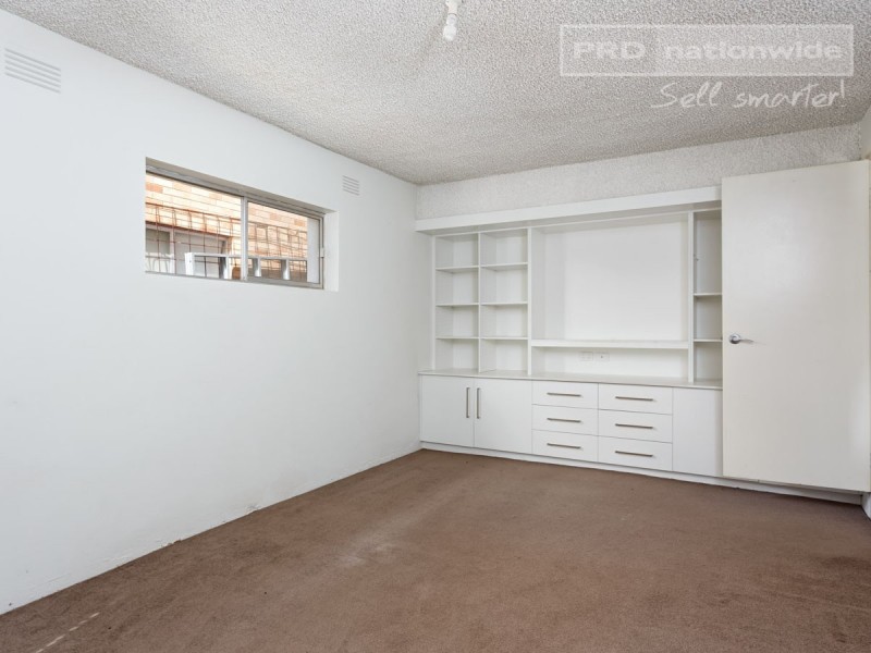 11 Panorama Street, Kooringal NSW 2650