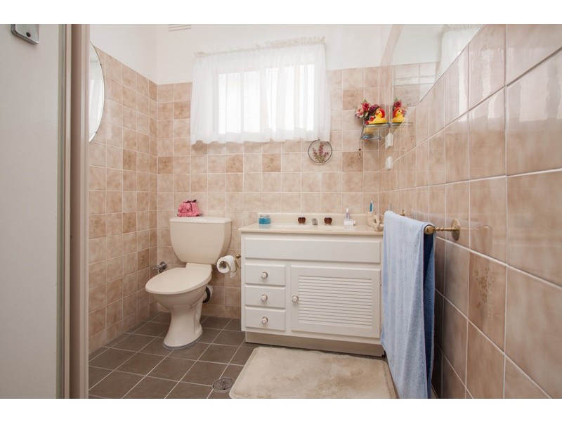 13 Killara Avenue, Mount Austin NSW 2650