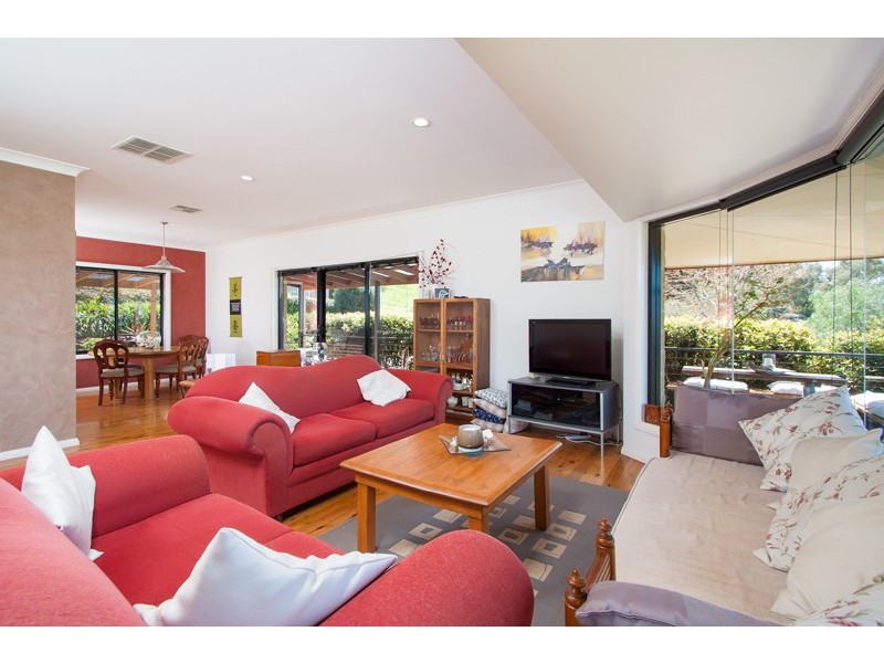 5 Brucedale Drive, Brucedale NSW 2650