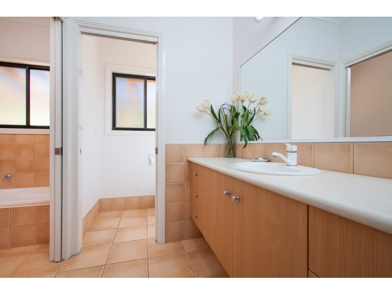 5 Brucedale Drive, Brucedale NSW 2650