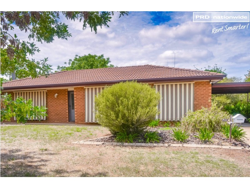 40 Pugsley Ave, Estella NSW 2650