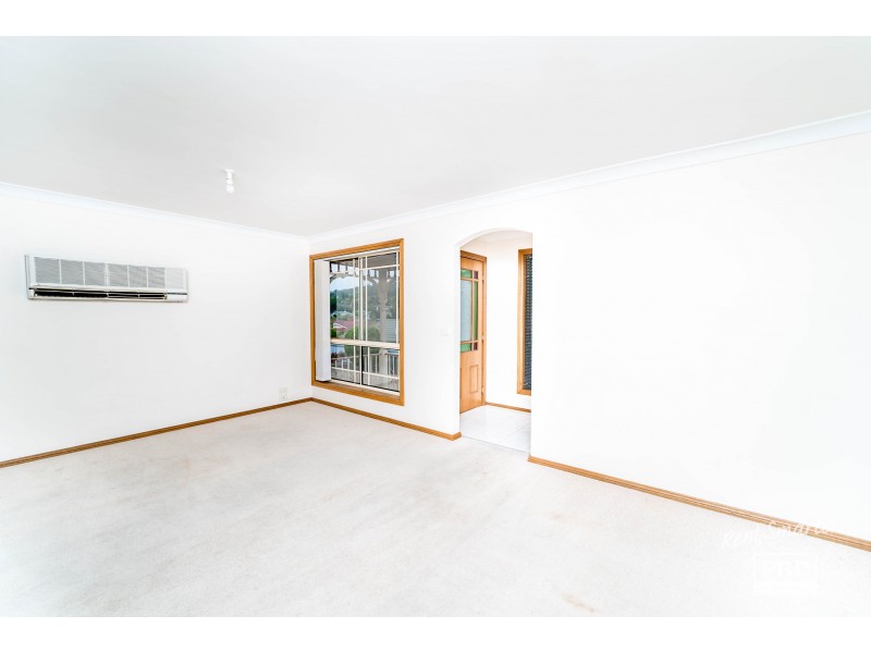 2/1 Randall Street, Kooringal NSW 2650