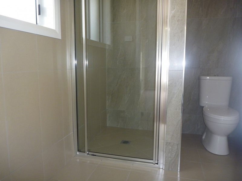 2/6 Tiki Place, Glenfield Park NSW 2650