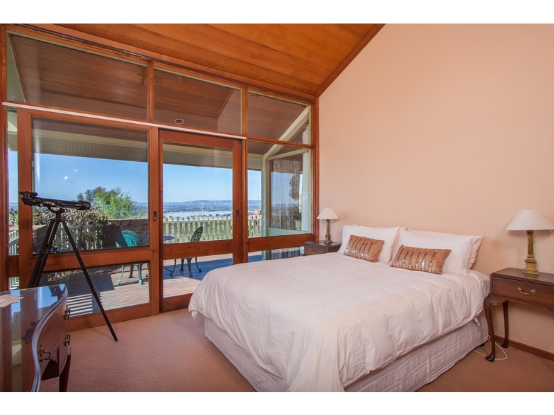 3 Baree Place, Kooringal NSW 2650