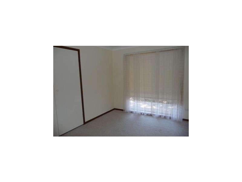 48 Pugsley Ave, Estella NSW 2650