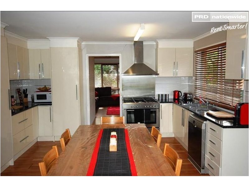 56 Elizabeth Avenue, Forest Hill NSW 2651