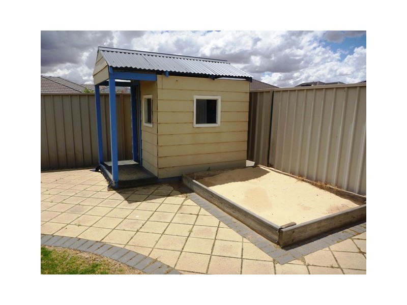19 Birri Place, Glenfield Park NSW 2650