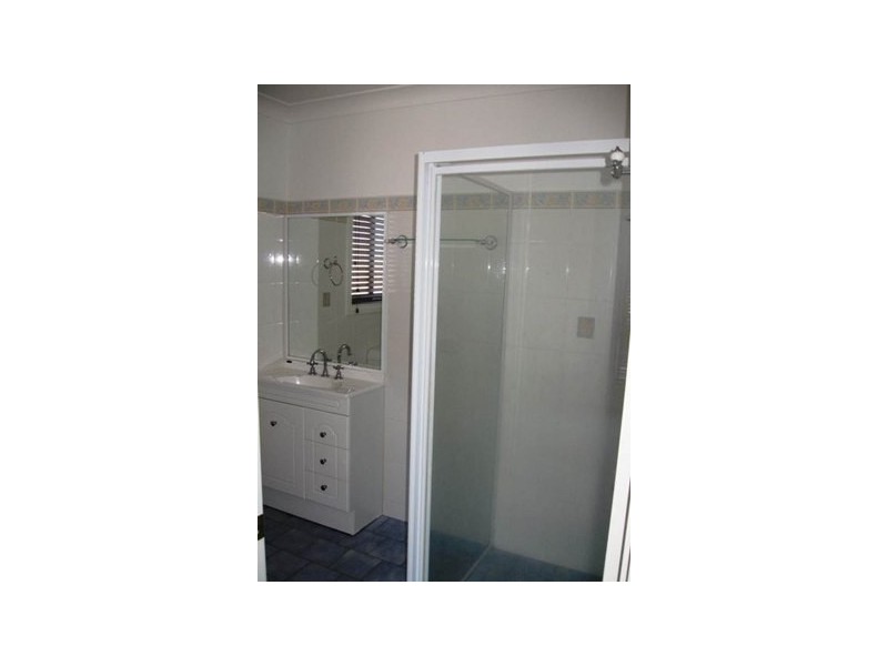 1D Nunkeri Street, Glenfield Park NSW 2650