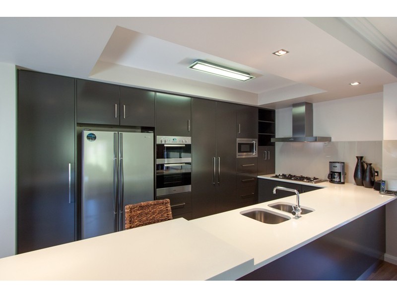 6 Kyalla Place, Bourkelands NSW 2650
