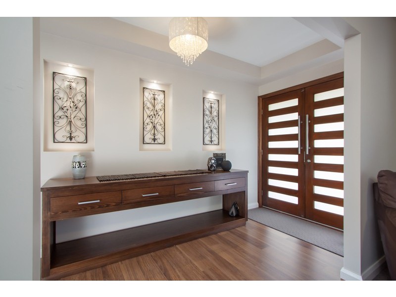6 Kyalla Place, Bourkelands NSW 2650