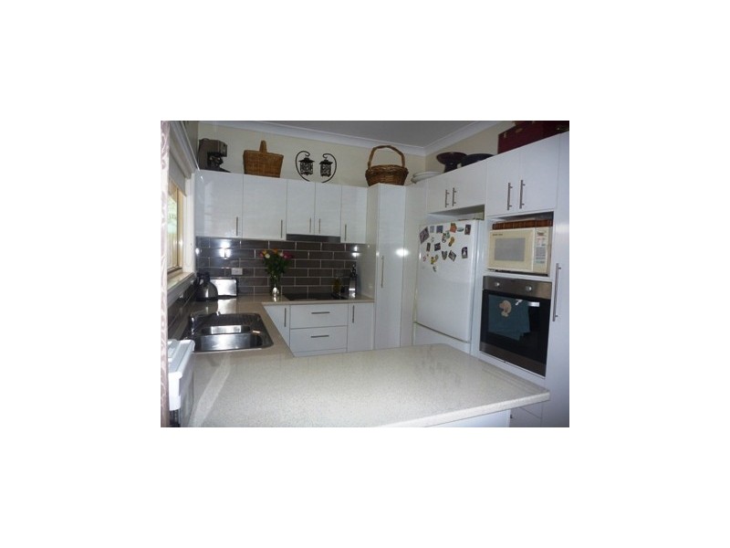 17 Brunskill Ave, Forest Hill NSW 2651