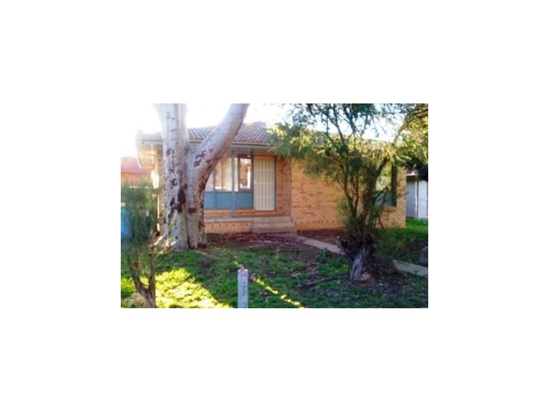 161 Raye Street, Tolland NSW 2650