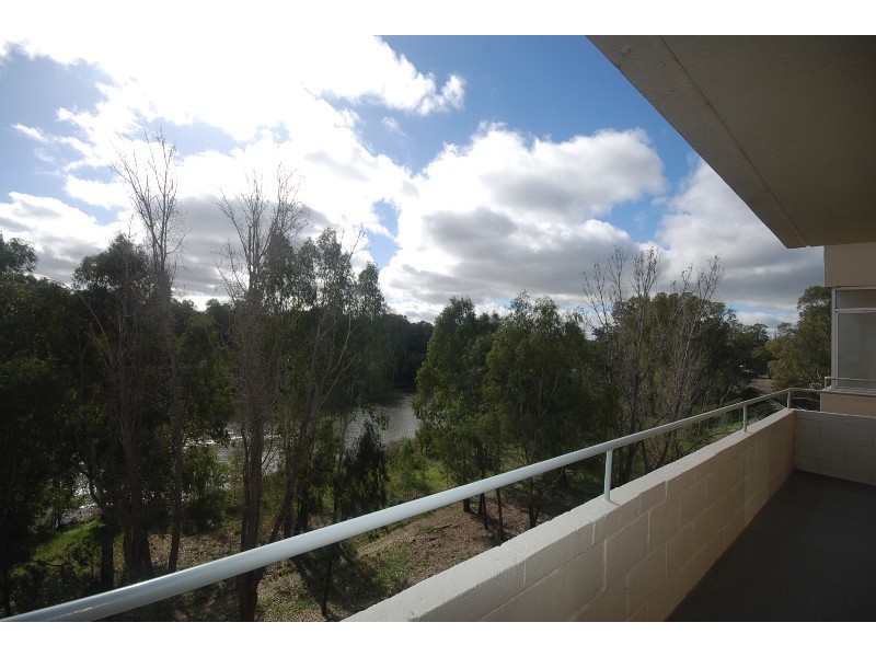 16/7 Sturt Street, Wagga Wagga NSW 2650