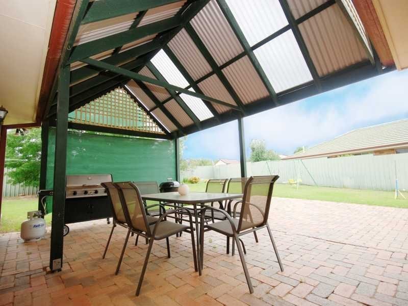 9 Malebo Place, Tatton NSW 2650