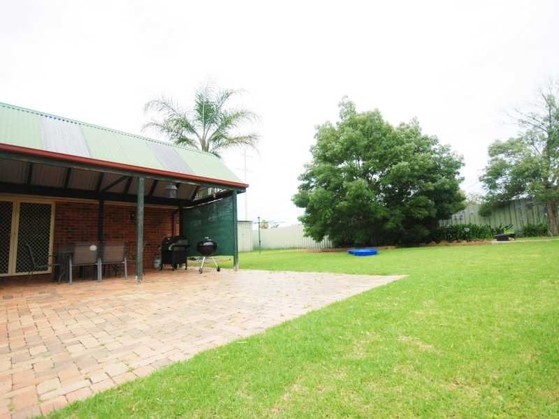 9 Malebo Place, Tatton NSW 2650