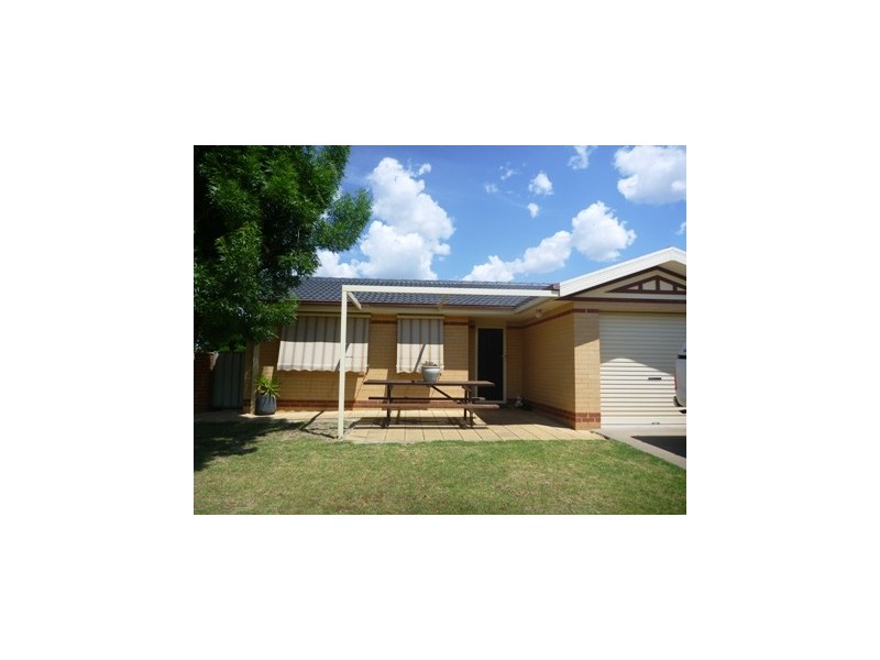 40 Girraween Mews, Glenfield Park NSW 2650