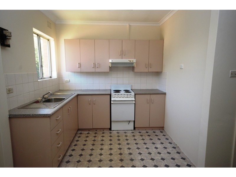 3/554 Kooringal Road, Kooringal NSW 2650