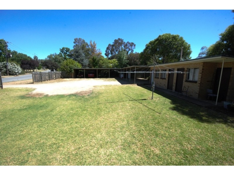 3/554 Kooringal Road, Kooringal NSW 2650