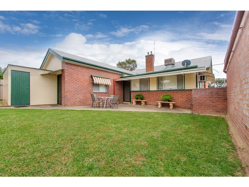28 Hill Street, Turvey Park NSW 2650