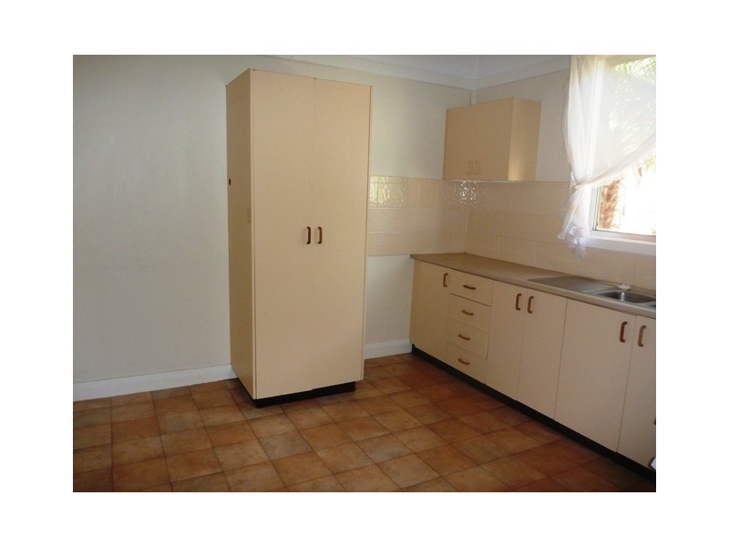 60 Mitchelmore Street, Wagga Wagga NSW 2650