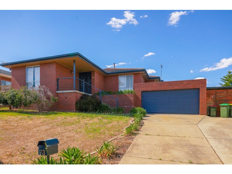 73 Red Hill Road, Kooringal NSW 2650