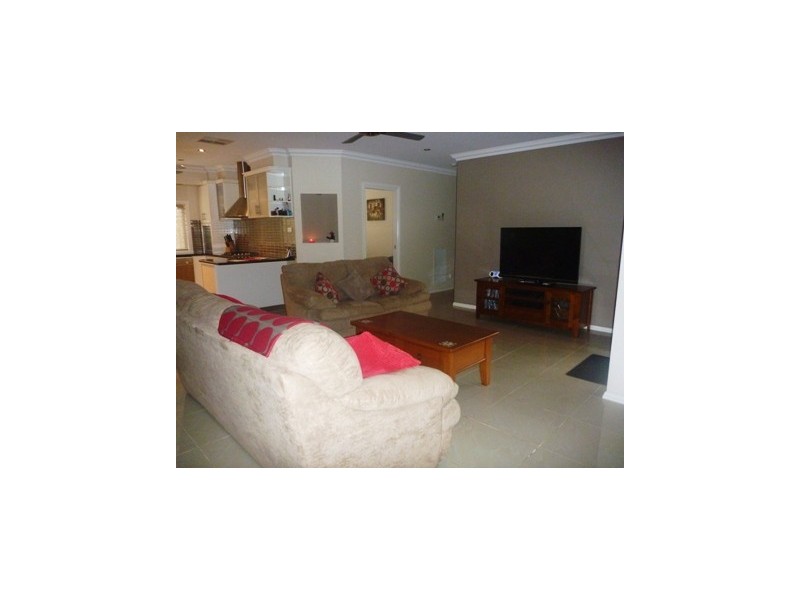 3 Yoogali Street, Glenfield Park NSW 2650